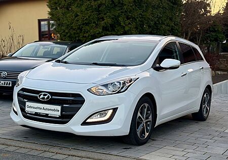 Hyundai i30 cw blue Style Automatik *GRA* PDC* Keyless*