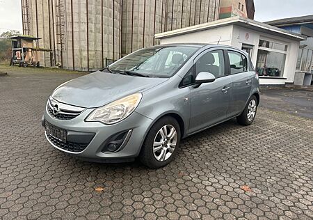 Opel Corsa D Satellite