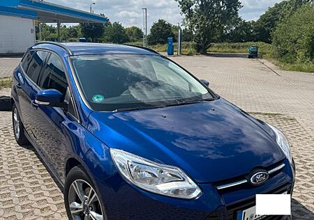Ford Focus 1,0 EcoBoost 74kW SYNC Edition Turnier...