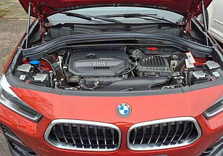 BMW X2 sDrive18i -