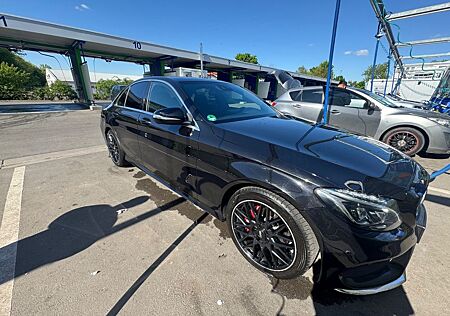 Mercedes-Benz C 220 AMG Line