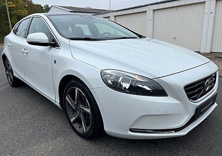 Volvo V40 D2 Ocean Race /AUTOMATIK/LEDER/NAVI/