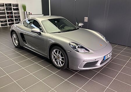 Porsche Cayman , GT Silber, PDK, Garage, wie neu! Scheck