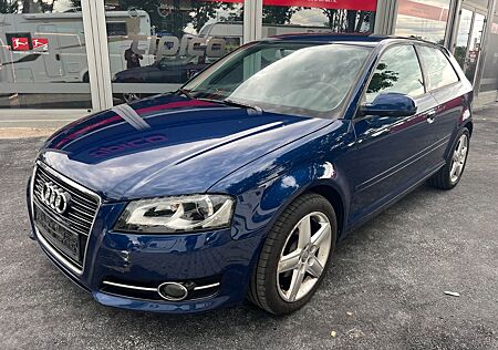Audi A3 1.4 TFSI Ambition PDC KLIMAUTOMATIK XENON LED