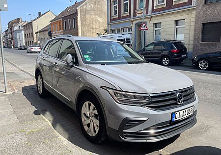 VW Tiguan Volkswagen 2.0 TDI SCR UNITED FACELIFT