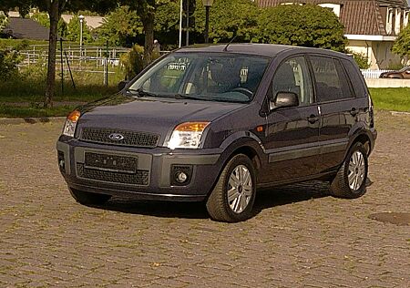 Ford Fusion 1,4 16V PDC TÜV NEU KLIMA S-HEFT SITZHEIZ