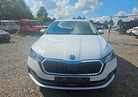 Skoda Octavia Style DSG PANORAMADACH,HEADS-UP DISPLAY