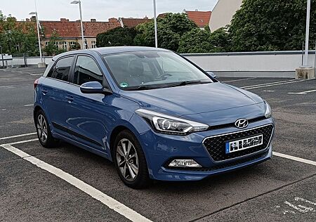 Hyundai i20 Style, Navi Rückfahrkamera LED TÜV bis 04/27