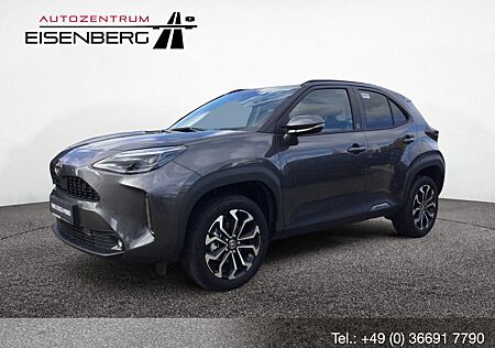 Toyota Yaris Cross 1.5 Hybrid FWD Team D Safety + Winte