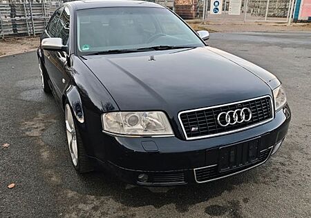 Audi S6 4.2 tiptronic quattro -