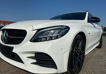 Mercedes-Benz C 300 C T-Modell T de Night Edition, AMG