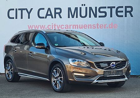 Volvo V60 Cross Country Momentum Aut AHK Alu Navi Xen