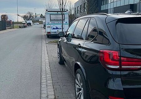 BMW X5 xDrive30d - M-Paket VOLLAUSSTATTUNG