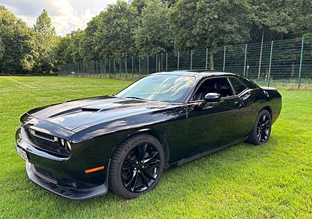 Dodge Challenger - 3.6L V6 - Baujahr 2016 - LPG