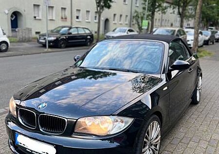 BMW 120i Cabrio -