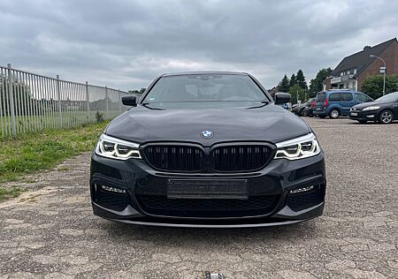 BMW 520d M Performace/ M Sport/HUD/LED