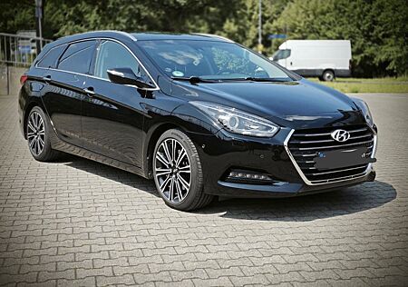 Hyundai i40 1.7 CRDi 104kW blue Premium DCT Premium