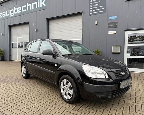 Kia Rio 1.4 Attract Tüv Neu aus erster Hand