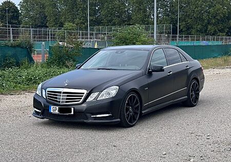 Mercedes-Benz E 350 CDI 4MATIC AMG Paket