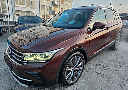 VW Tiguan Volkswagen Elegance 2,0 TDI 4Motion HeadUp