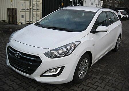 Hyundai i30 cw blue Classic