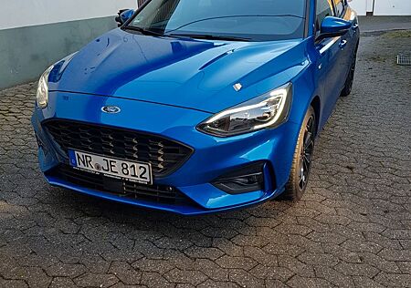 Ford Focus 1,0 EcoBoost Hybrid 114kW ST-Line ST-Line
