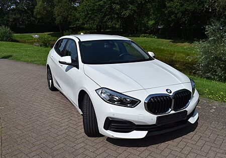 BMW 118 Baureihe 1 Lim. i Navi/ PDC/Klima/Spurh/