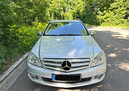 Mercedes-Benz C 220 CDI T AVANTGARDE
