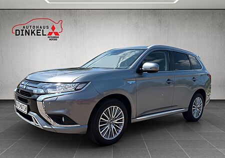 Mitsubishi Outlander PHEV 4WD