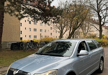 Skoda Octavia 2.0 TDI Ambition Combi Ambition