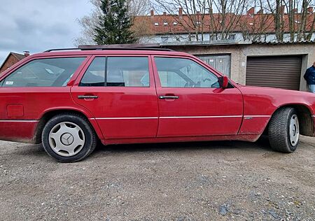 Mercedes-Benz E 220 AKTIV Aktiv