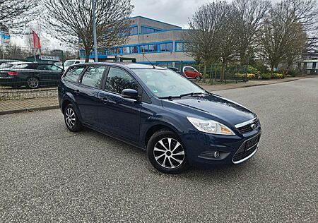 Ford Focus Turnier Ghia-KLIMA-AHK-TÜV NEU