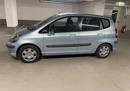 Honda Jazz 1.2 mit Klima + neuem TÜV