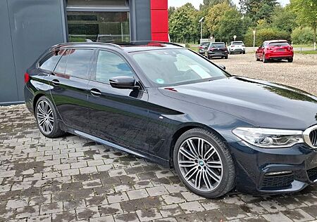 BMW 530 Baureihe 5 Touring d M Sport/Voll/HEADUP