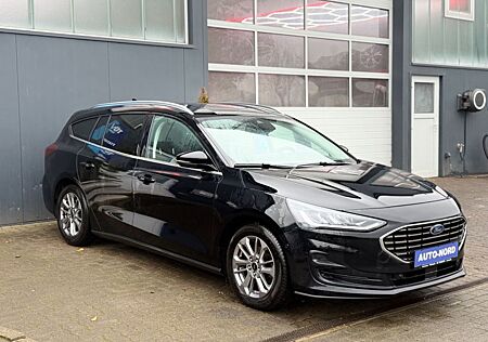 Ford Focus Turnier Titanium X *HU/AU NEU*