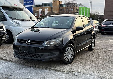 VW Polo Volkswagen V Trendline///