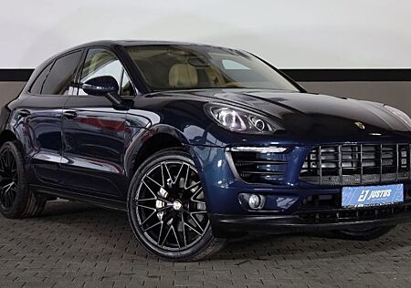 Porsche Macan S dark blue metallic