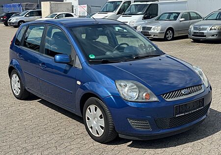 Ford Fiesta Style 1.3 44kW - Klima - TÜV+ÖL NEU !