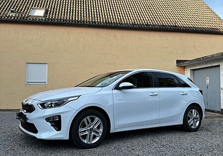 Kia Cee'd Ceed 1.4 T-GDI DCT Spirit, 2 J. Garantie