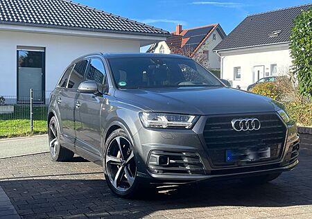 Audi Q7 3.0 TDI quattro, exclusive, B&O, RSE, Nachts.