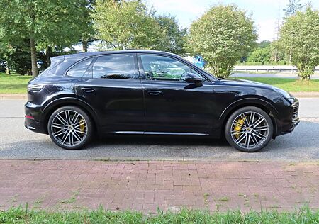 Porsche Cayenne 4.0 V8 GTS GTS PANO BOSE