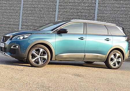 Peugeot 5008 Allure AHK*7-SITZER*KLIMA*NAVI*LEDER*KAM*