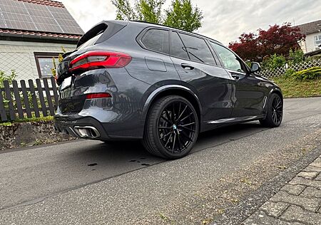 BMW X5 M50 M50d - Premium