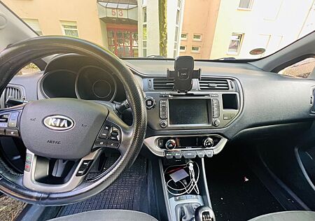 Kia Rio 1.4 CRDi Spirit Spirit