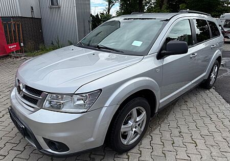 Fiat Freemont Urban 7 Sitze KeylessGo Tempomat Klimaa