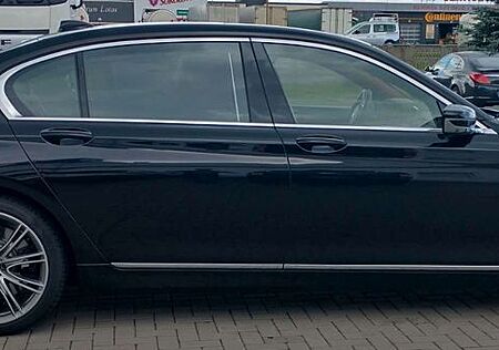 BMW 750Li xDrive Edition Exclusive Edition Exclusive