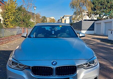 BMW 320d xDrive -