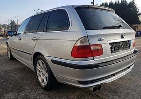 BMW 318i touring -