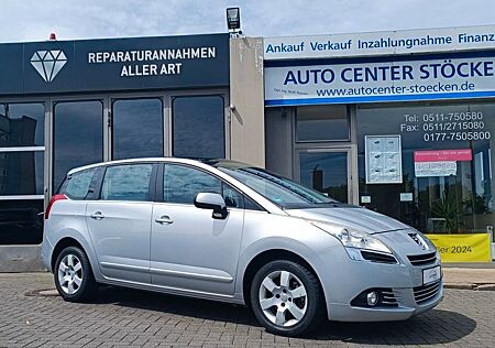 Peugeot 5008 PremiumGarantie TEMPOMAT PANORAMA 7 SITZER
