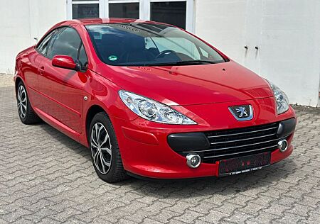 Peugeot 307 CC 2.0 Tendance / LEDER / 1.HAND / SHZ / ALU